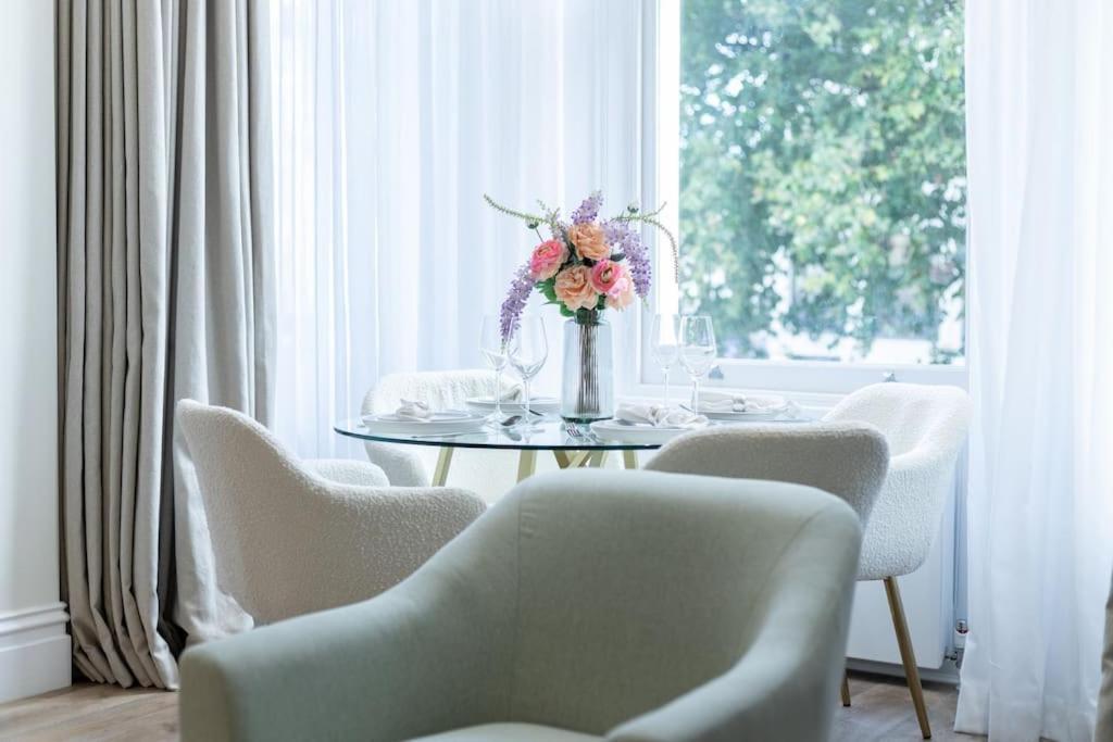 Elegant On The Iconic Gloucester Road Appartamento